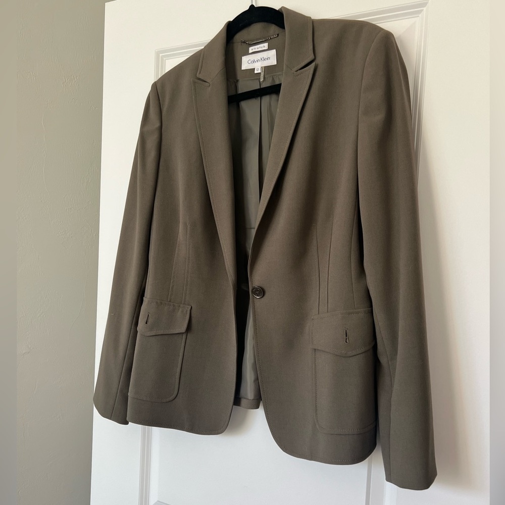 Calvin Klein - Olive Green Flat Pleat Blazer